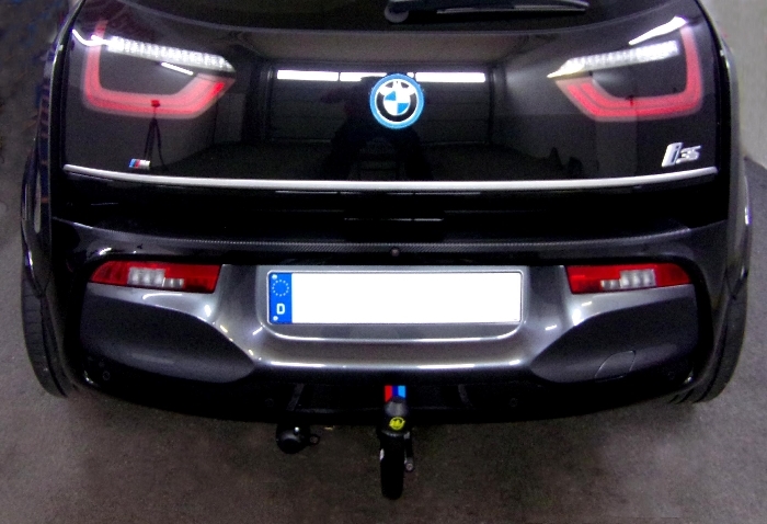 Anhängerkupplung für BMW-i3S I01 (inkl. REX), nur für Heckträgerbetrieb, Montage nur bei uns im Haus, Baureihe 2017- V-abnehmbar