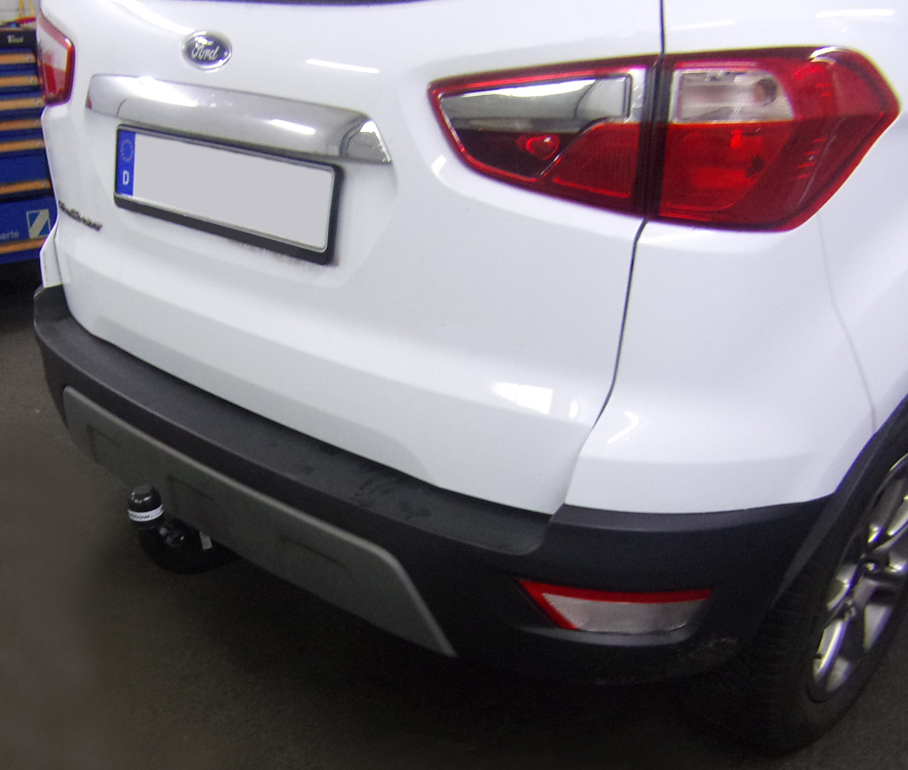 Anhängerkupplung für Ford-Ecosport JK8, ohne Reserverad an Heckklappe, ohne E-Satz-Vorbereitung (nur Fzg. m. AHK-Freigabe), Baureihe 2018- starr