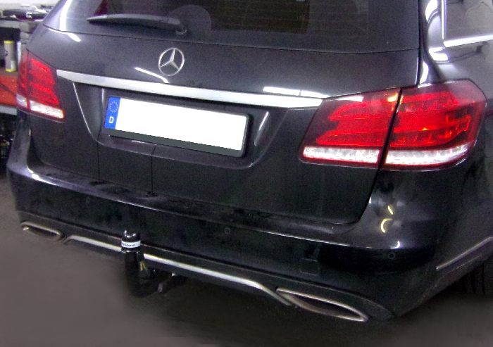 Anhängerkupplung für Mercedes-E-Klasse Kombi W 212, nicht Erdgas (Natural Gas), Baureihe 2011- V-abnehmbar