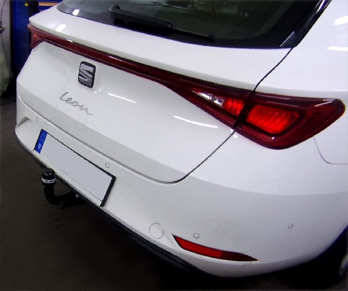 Anhängerkupplung für Seat-Leon ST Kombi, Baureihe 2020-2023 V-abnehmbar