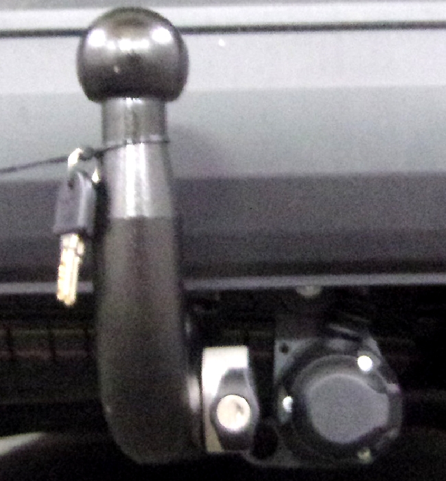 Anhängerkupplung für VW-Caddy V, Kasten/ Bus/ Kombi, spez. Adblue, ohne Elektrosatzvorbereitung, Baureihe 2020- V-abnehmbar