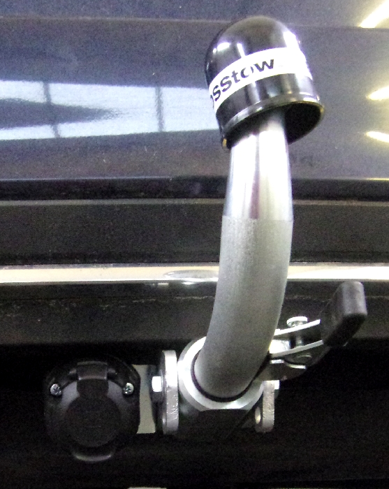 Anhängerkupplung für Mercedes-E-Klasse Kombi W 212, nicht Erdgas (Natural Gas), Baureihe 2011- abnehmbar